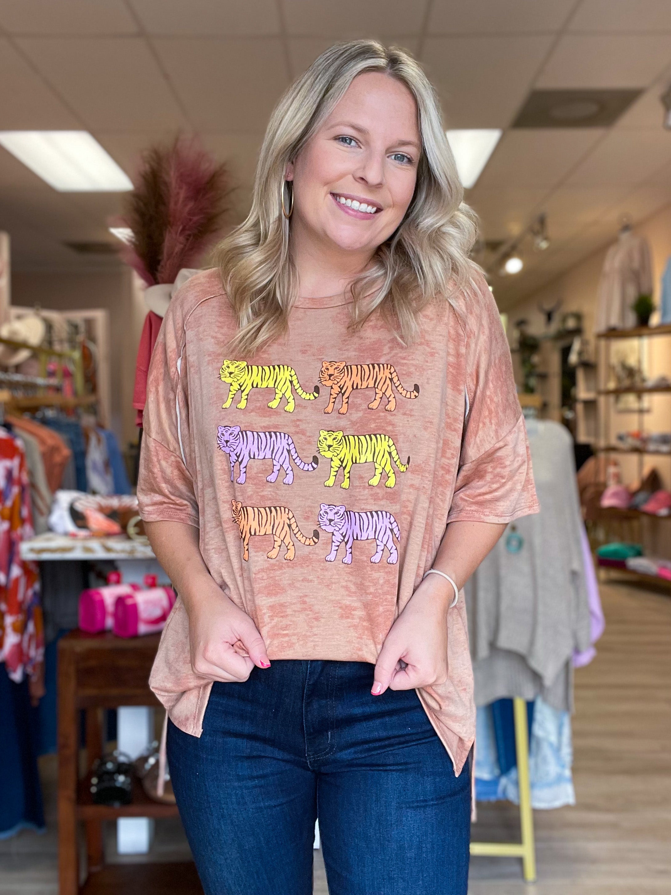 mineral wash top in rust with different color tigers